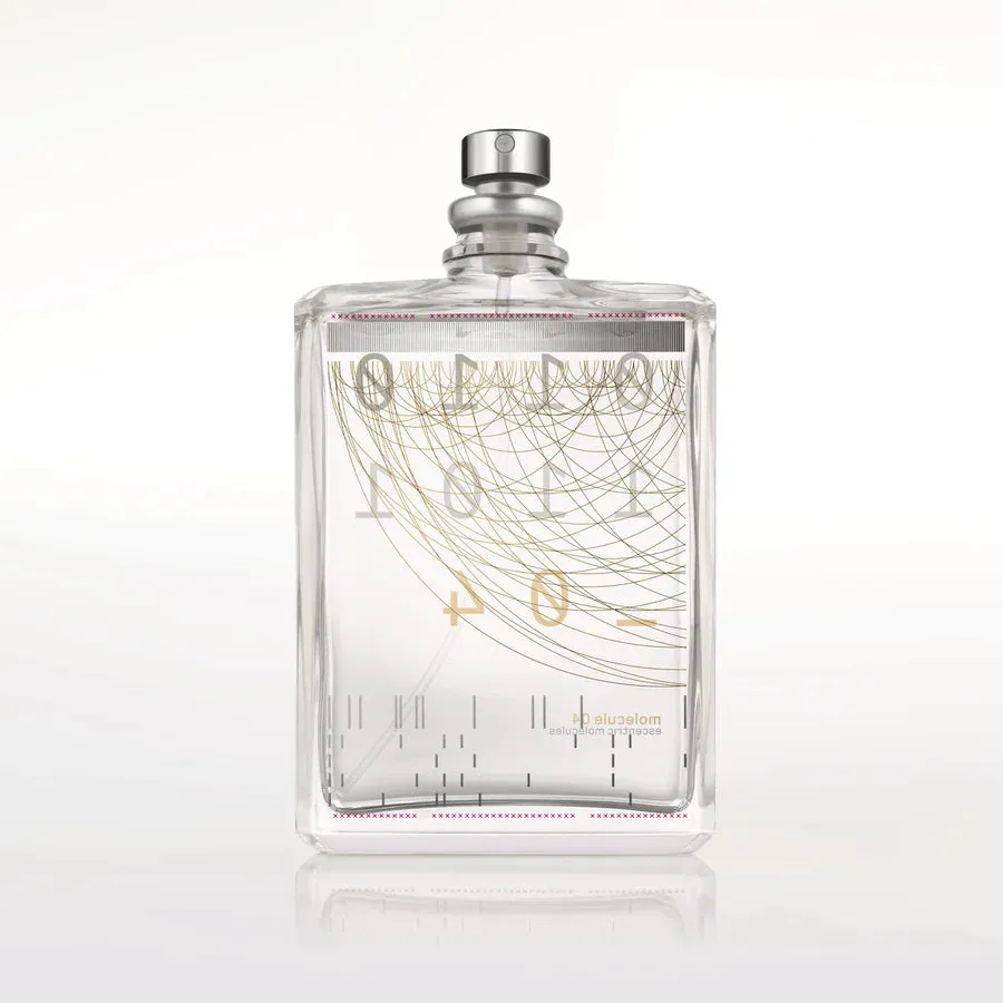 MOLECULE 04